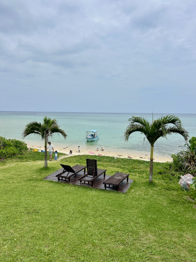 ALOALO Cafe, provate beach